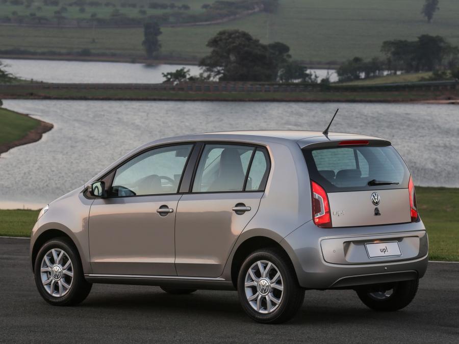  Volkswagen up! 2014 года  (BR) (фото 2 из 7)